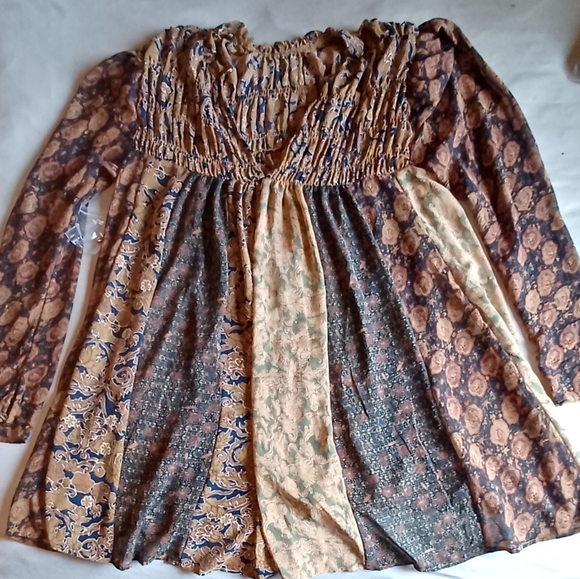 Merrie Mix print tunic - Picture 3 of 6